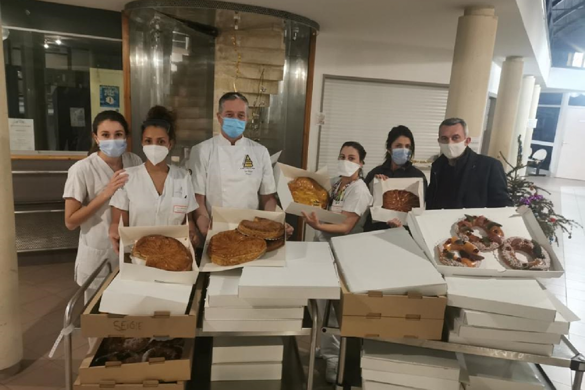 Hôpital d’Avignon : une centaine de gâteaux et galettes offerts par le Groupement 